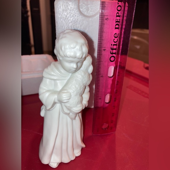 Avon Christmas Nativity Set - Picture 6 of 16